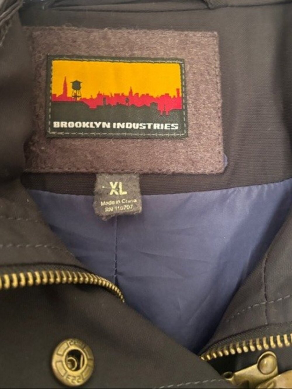 Brooklyn Industries Black Windbreaker with Gold Hardware - XL. Plus Hood